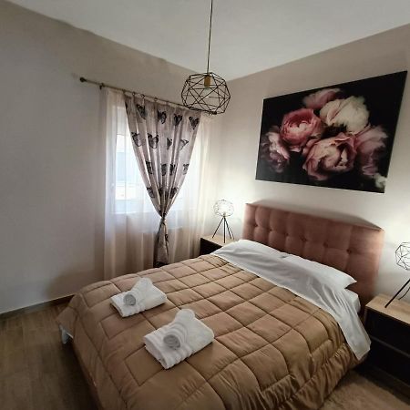 Meteora Rocks Apartment 2 Kalampáka Dış mekan fotoğraf